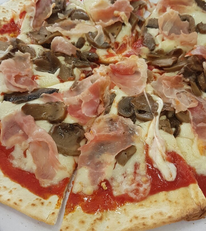 Macerone餐馆和美食-La Piadina della Teresina