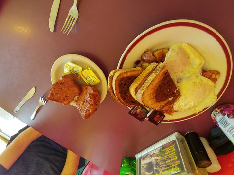 Brooklyn Bagel Restaurant