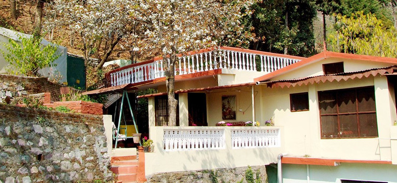 Harinagar Chanddeva酒店住宿-Baaronmasa - Sarovar