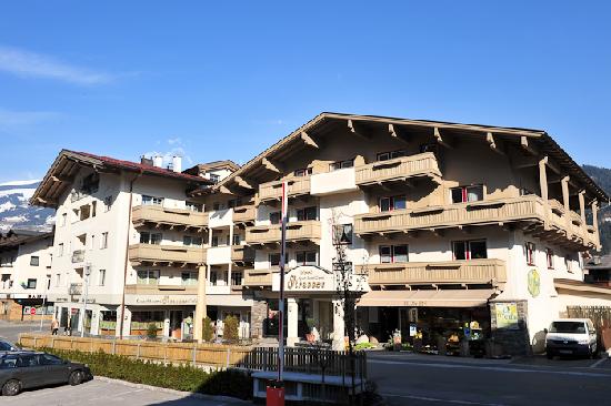 Hotel Garni Strasser-官方