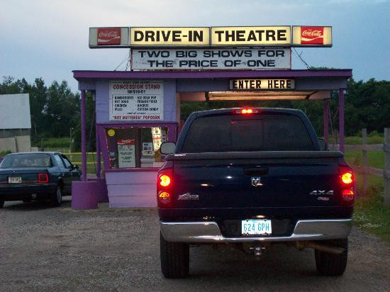Big Sky Twin Drive-In Theater景点图片