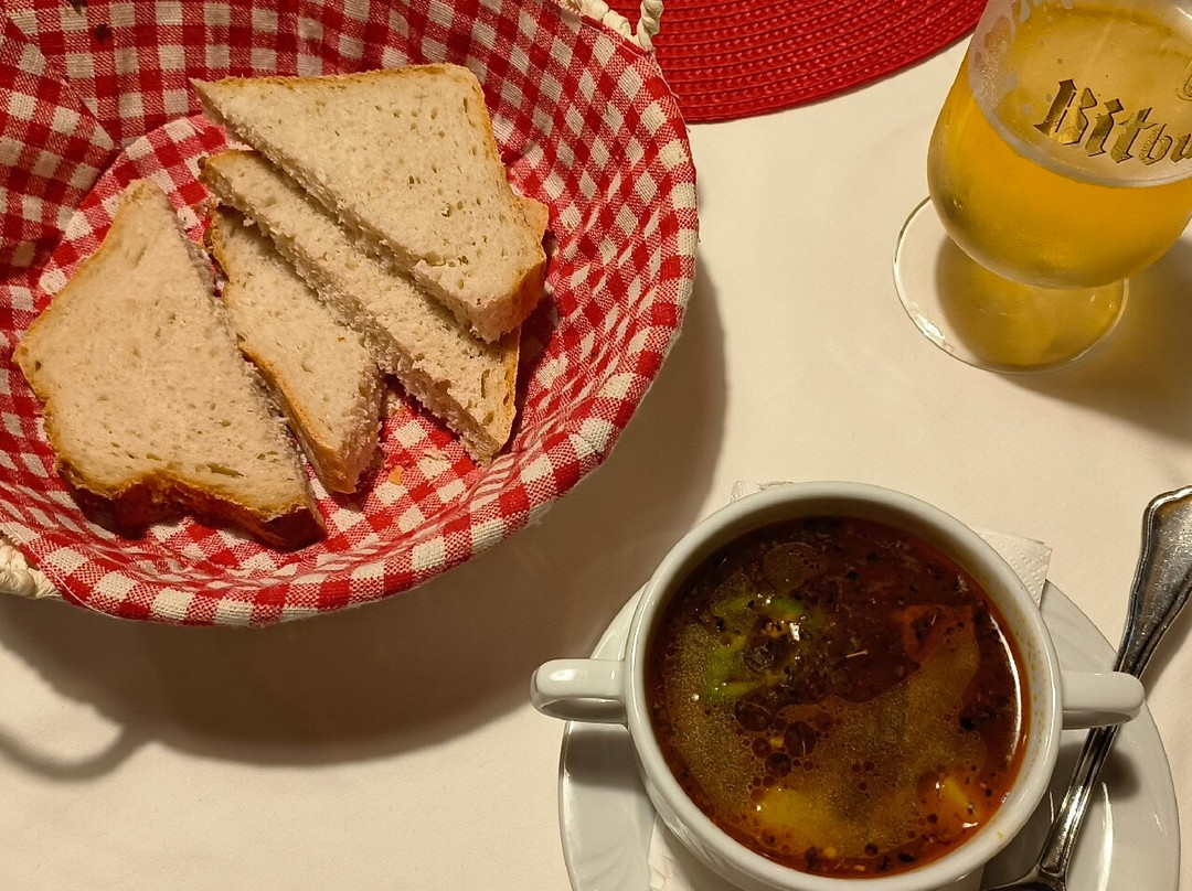 Hotel Oreg Malom主图