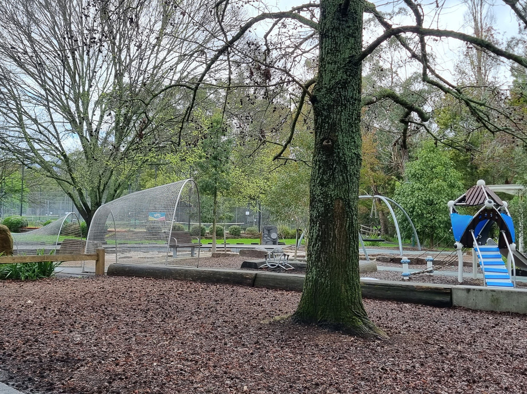 Queens Park-希尔斯维尔必去景点