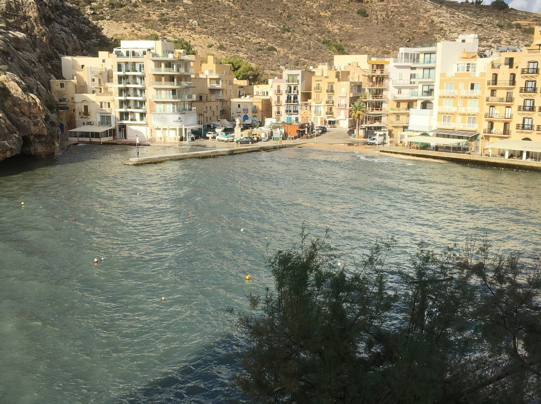 圣安德烈酒店主图