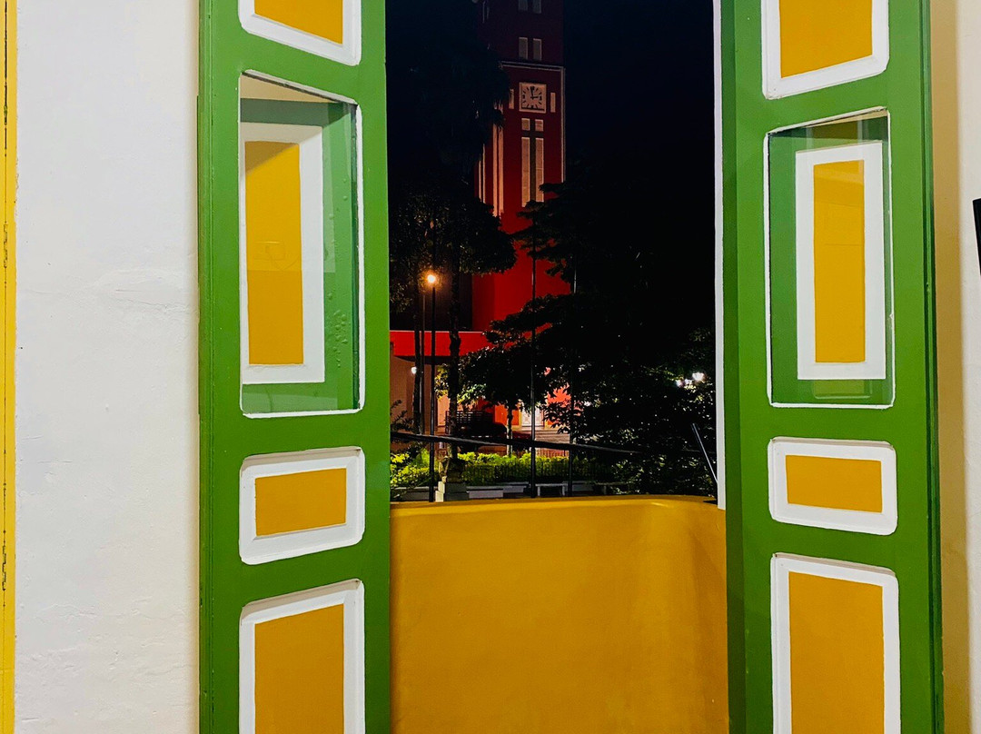 Plaza Hostal Pijao