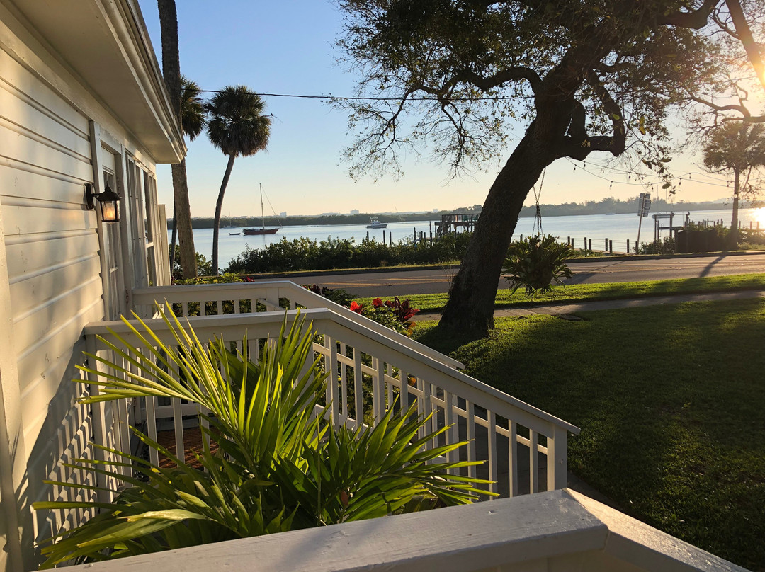 Night Swan Intracoastal Bed and Breakfast主图