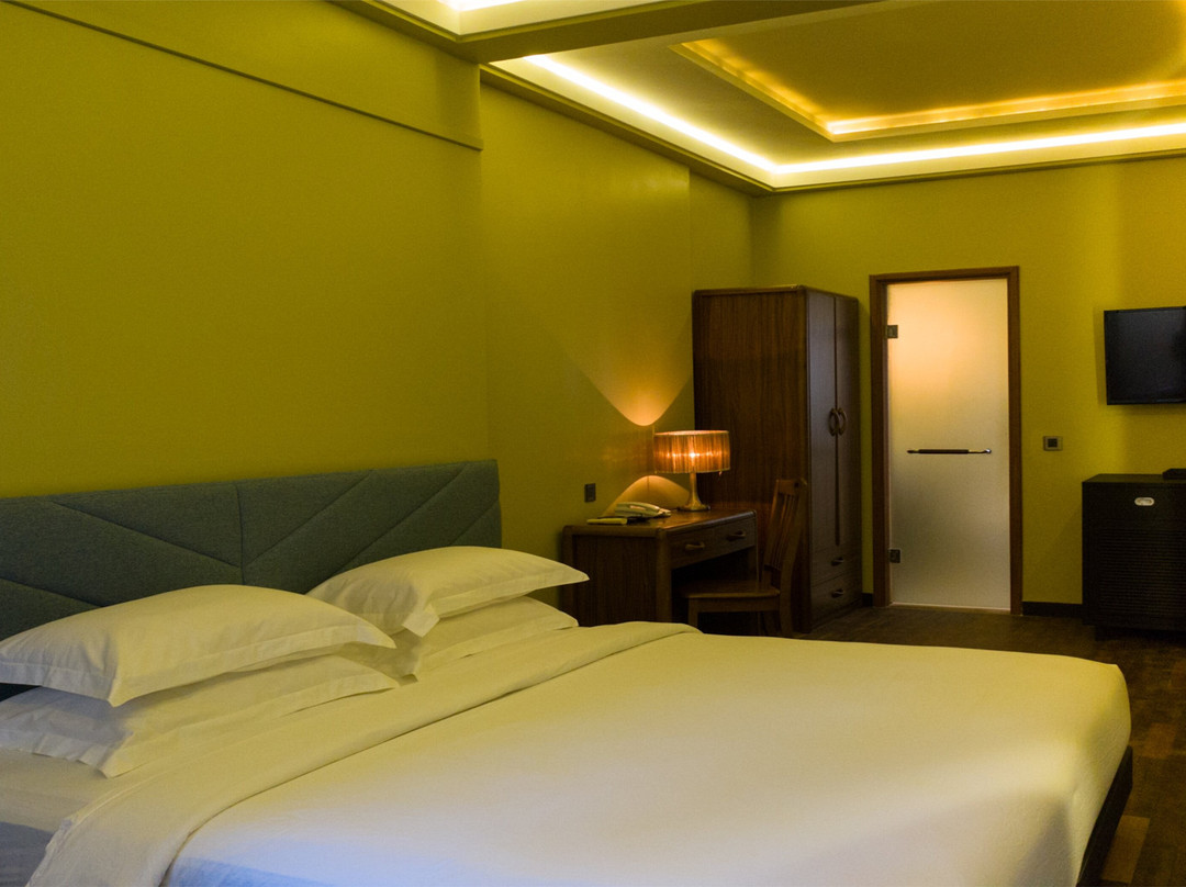 Fuvahmulah Central Hotel主图