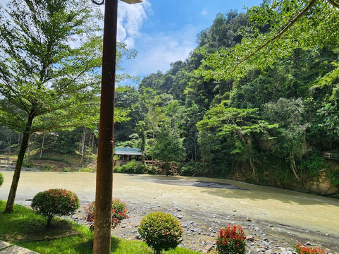 Batu Katak - Gibbon Guesthouse