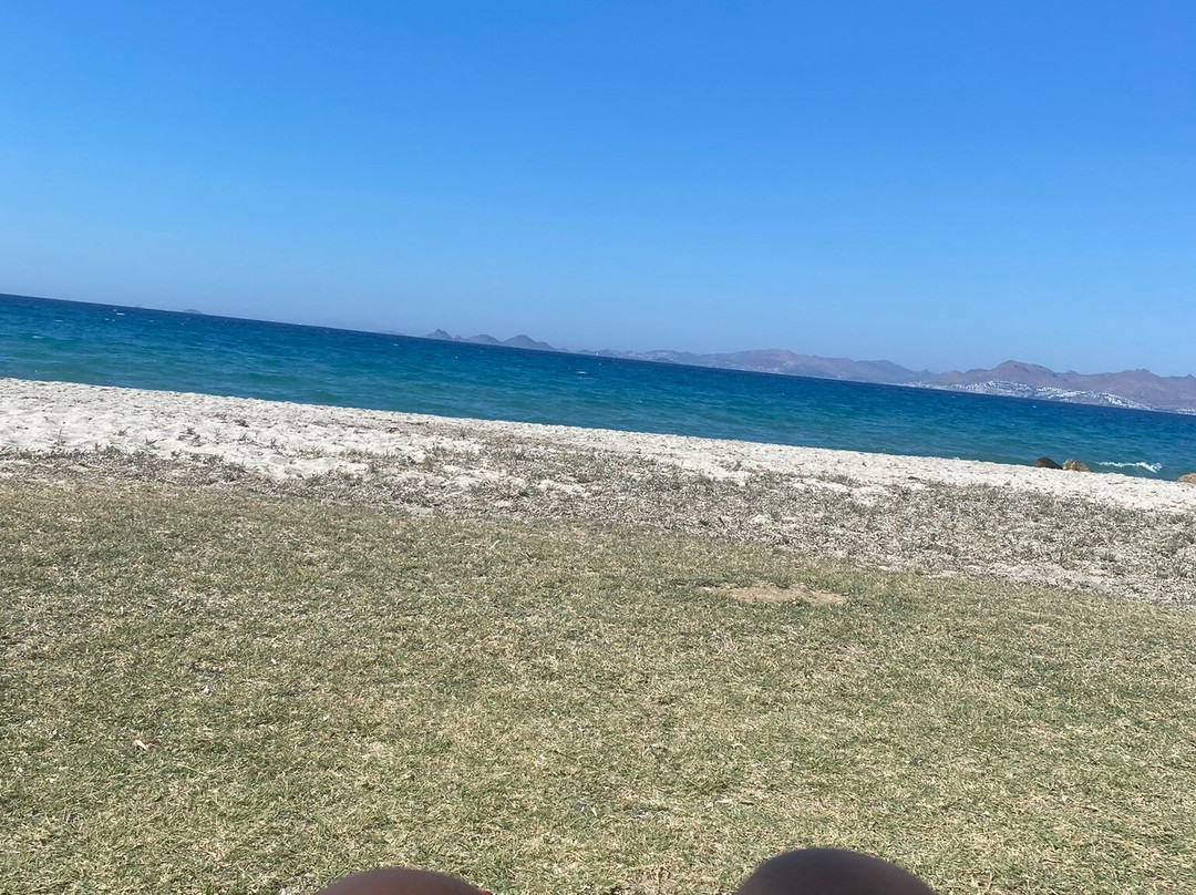 Irina Beach Hotel主图