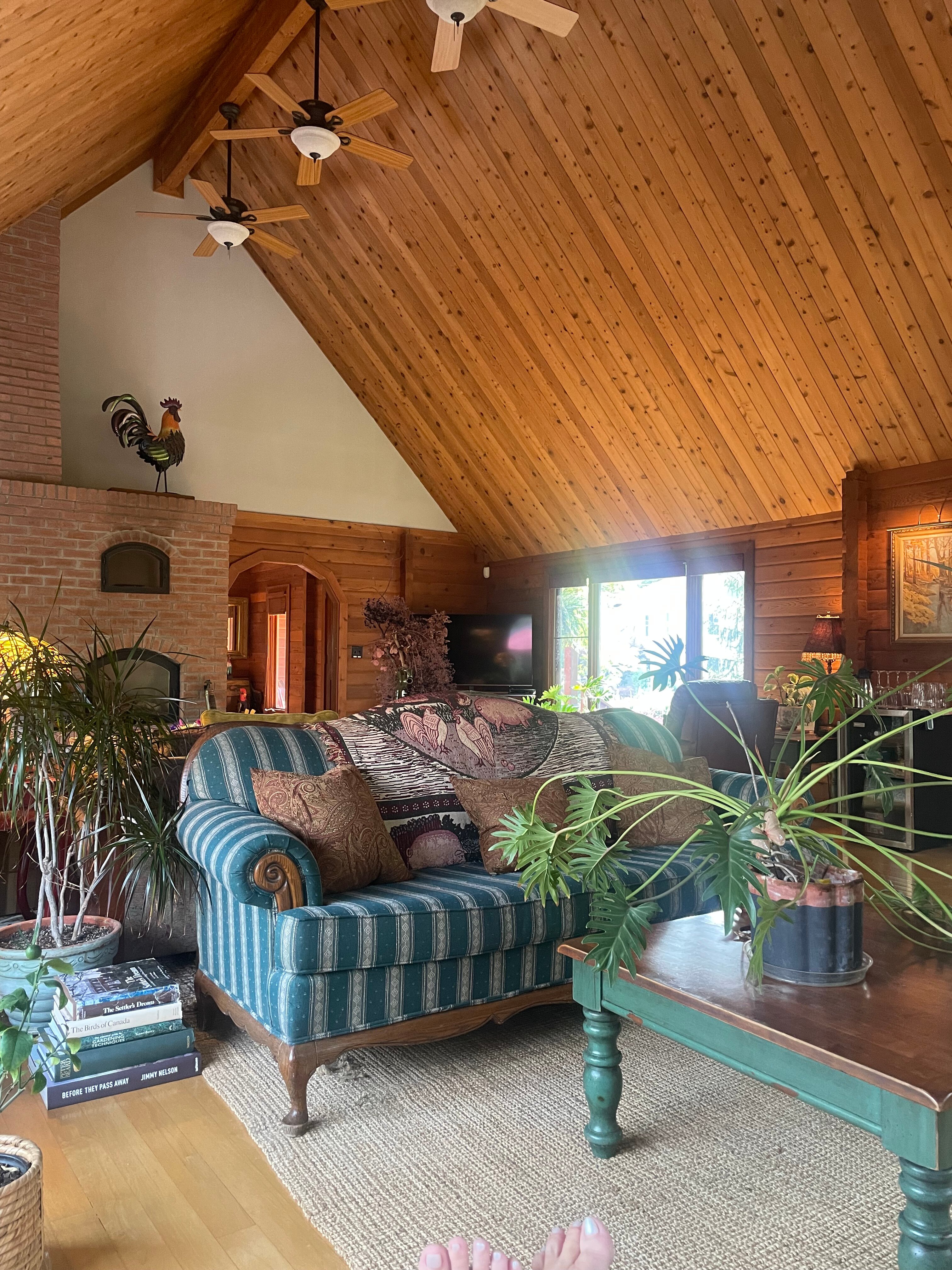 Runaway Rooster-浴室