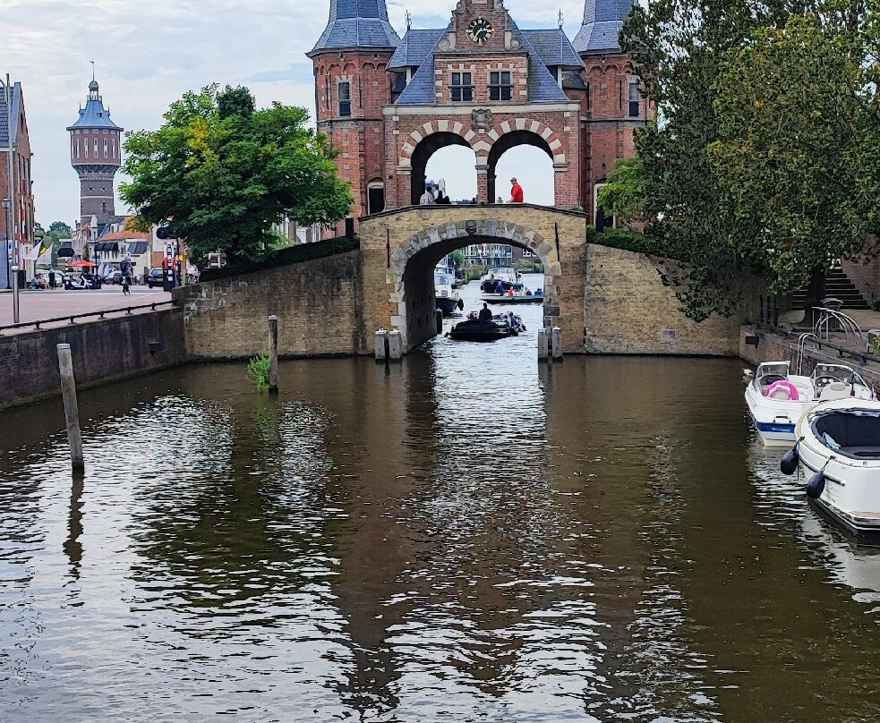Rijksmonument Waterpoort Sneek uit 1613景点图片