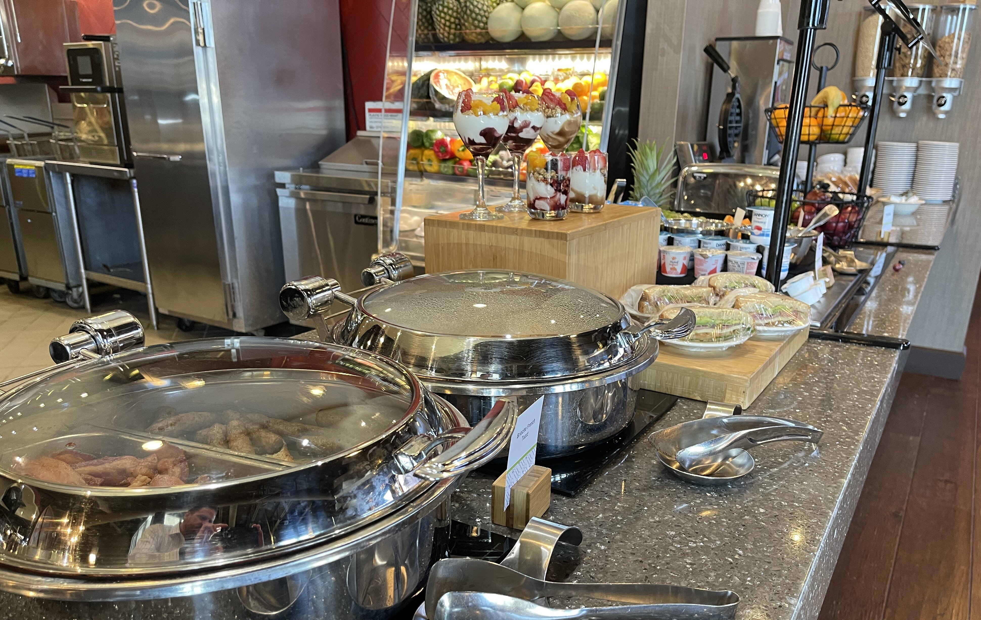 DoubleTree by Hilton Omaha Southwest-餐饮
