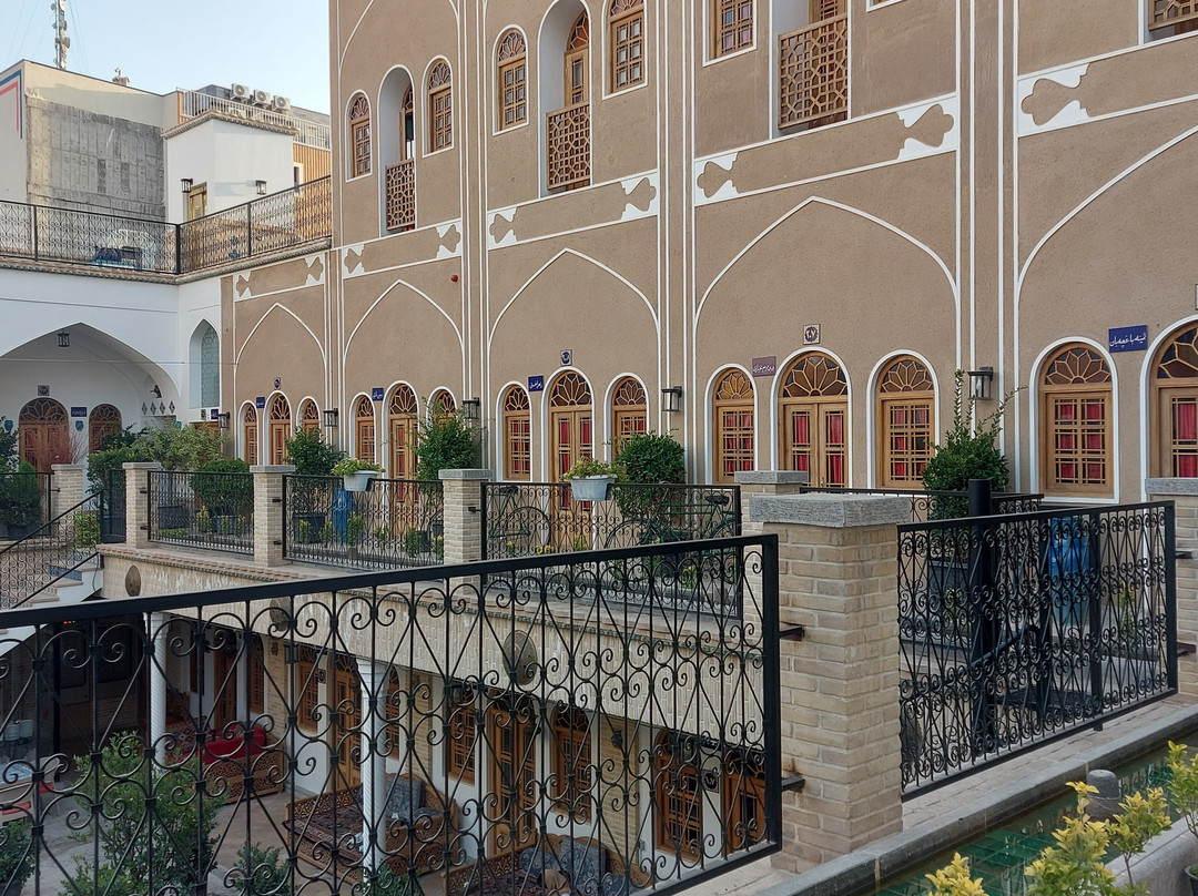 Sohrevardi Traditional Hotel主图