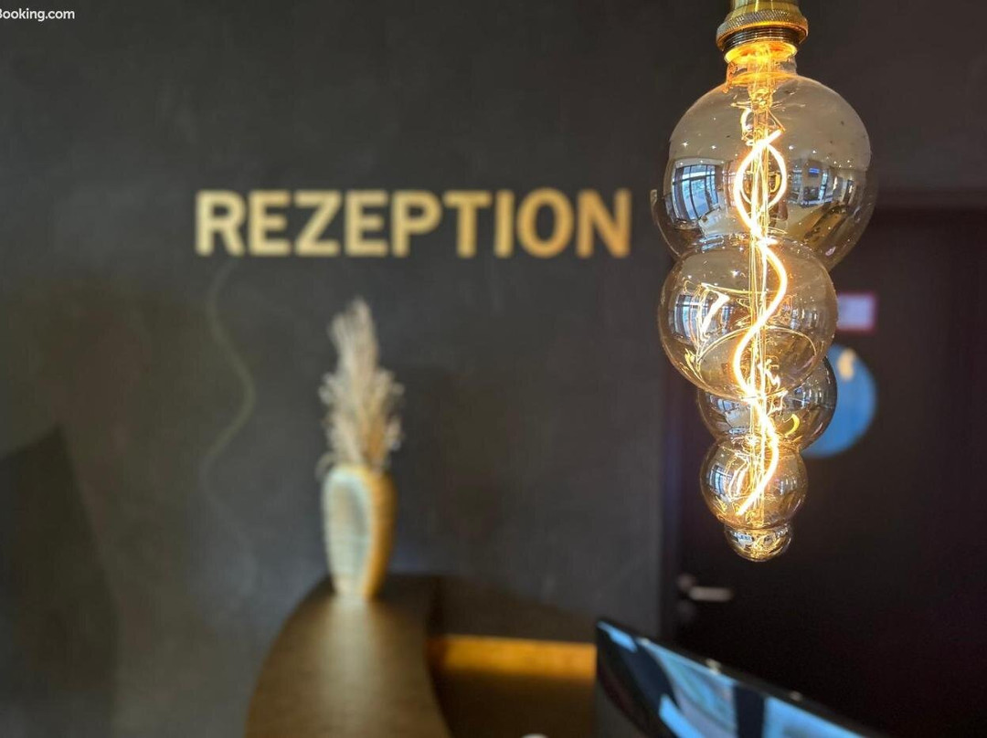 Mc Airea - Airporthotel主图