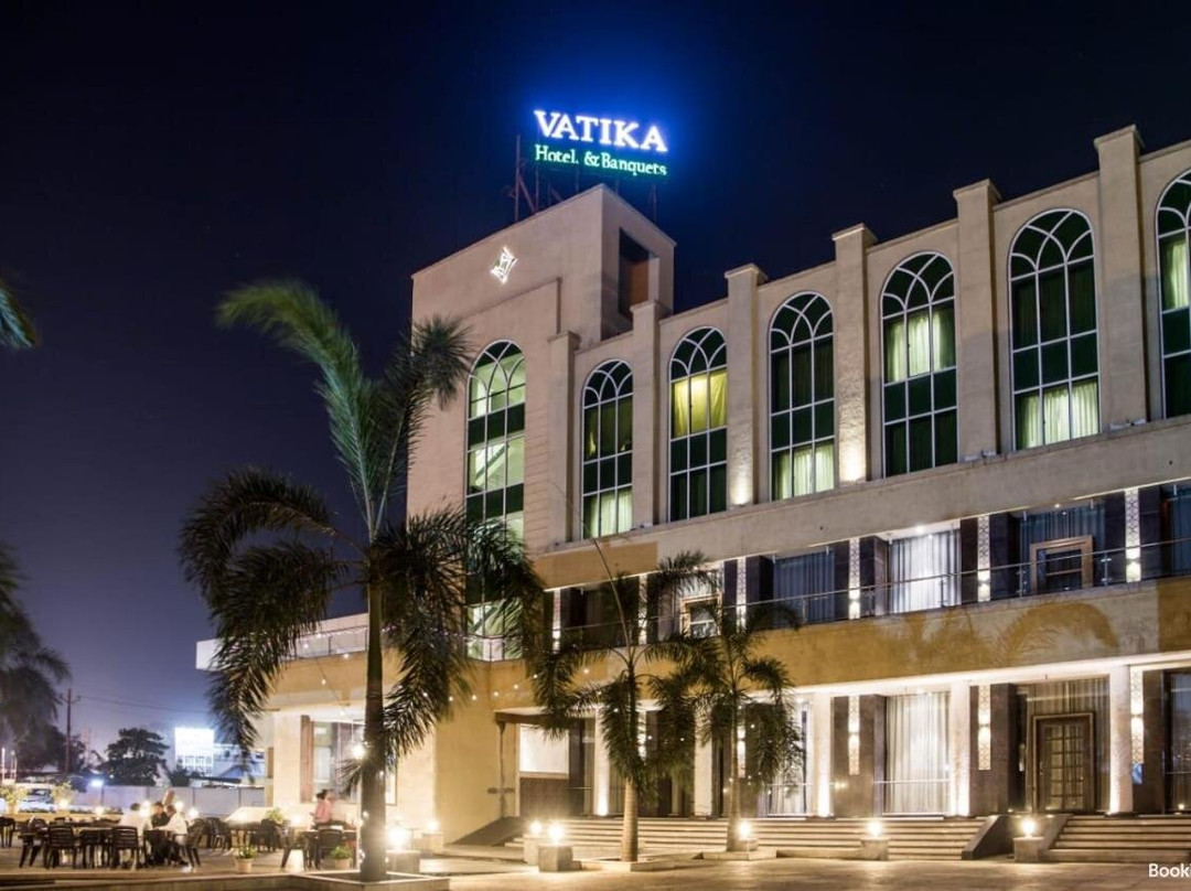 Vatika Hotel & Banquets