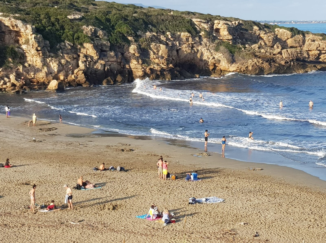 Spiaggia Calamosche景点图片