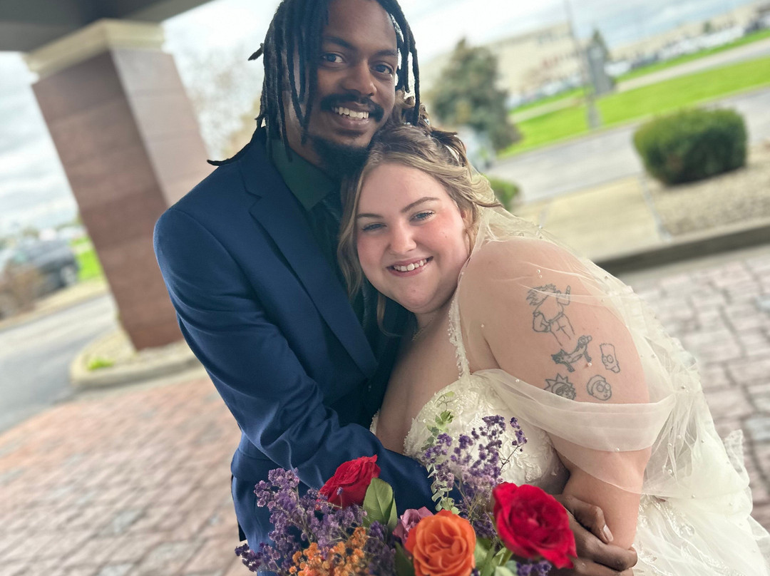 La Quinta Inn & Suites by Wyndham Evansville主图