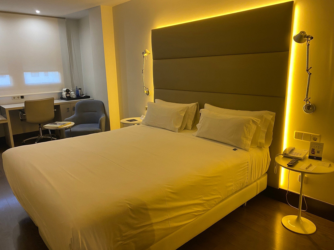 新罕布什尔州雷阿尔城酒店主图