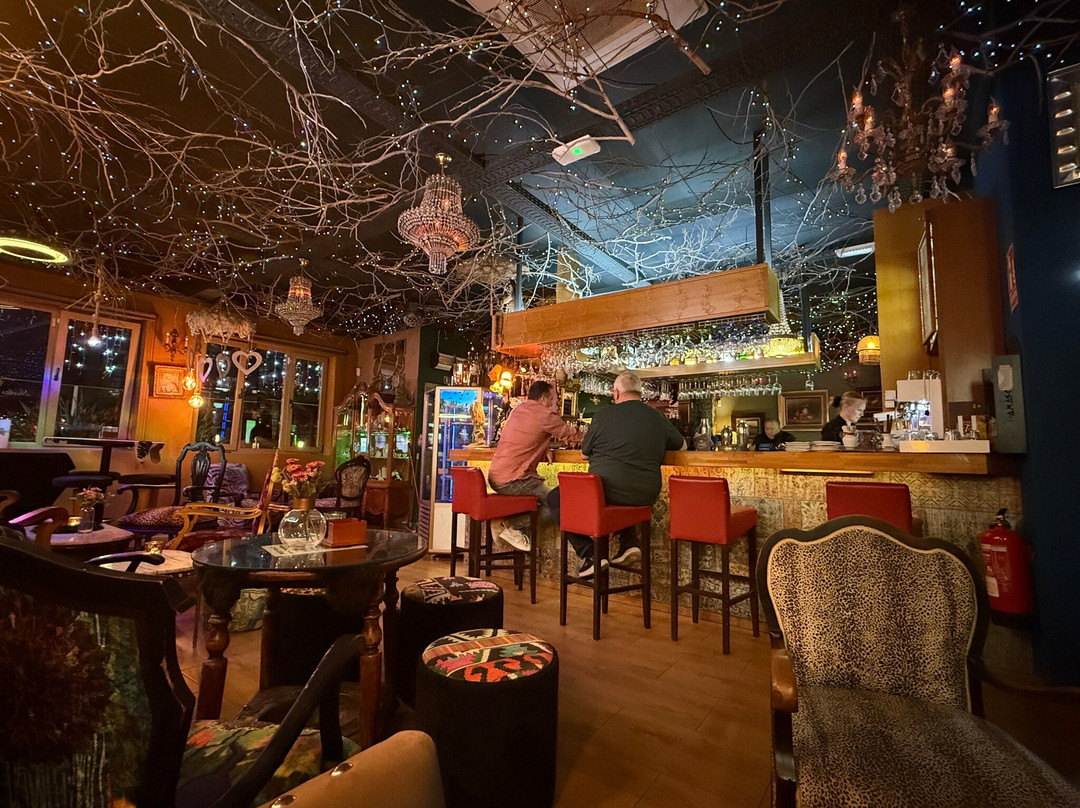 Tango Pub Bar Cafe-托雷维耶哈必去景点