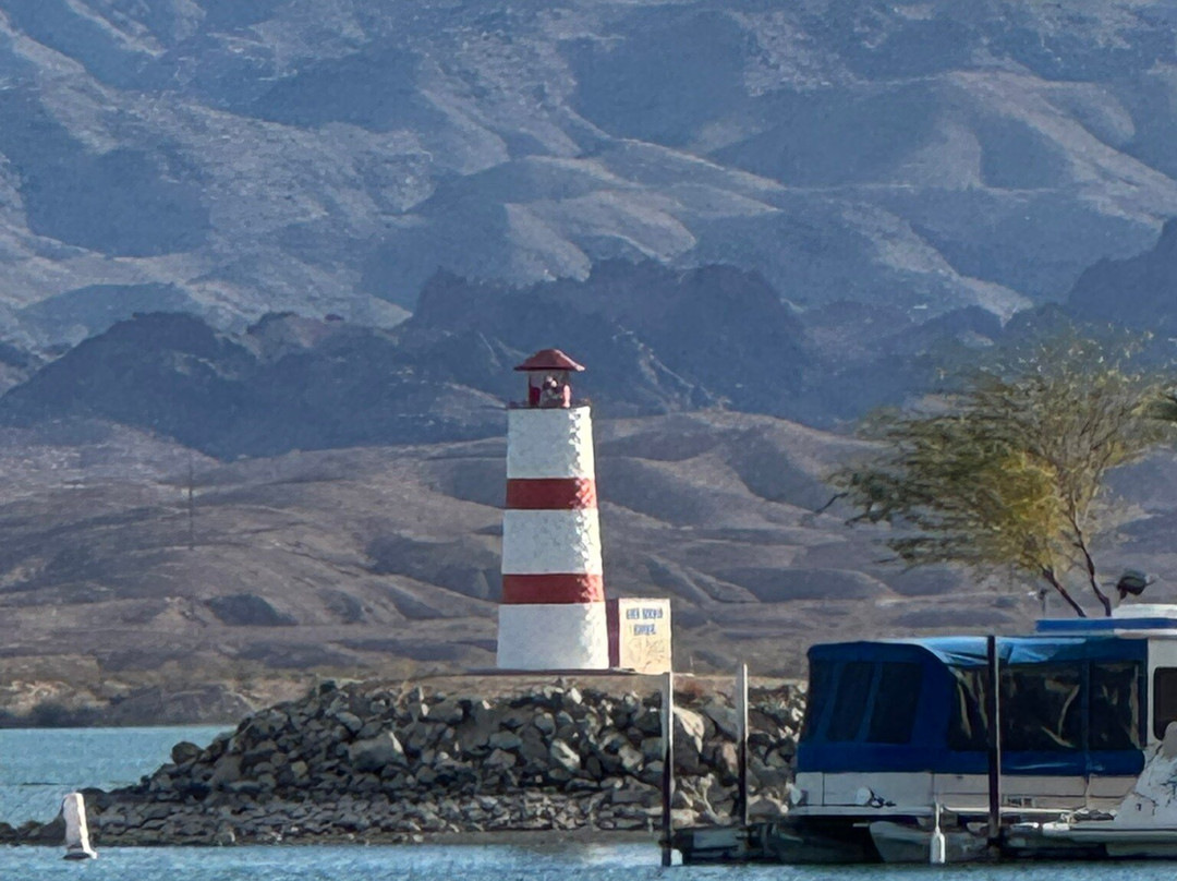 London Bridge Beach-哈瓦苏湖城必去景点