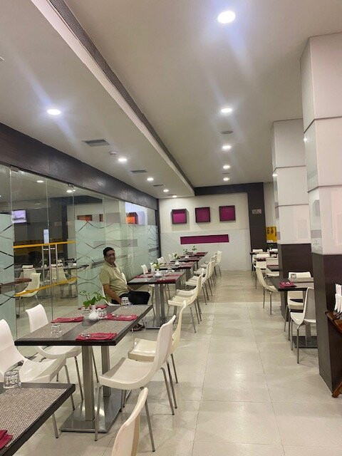 Regency Tiruttani By GRT Hotels主图