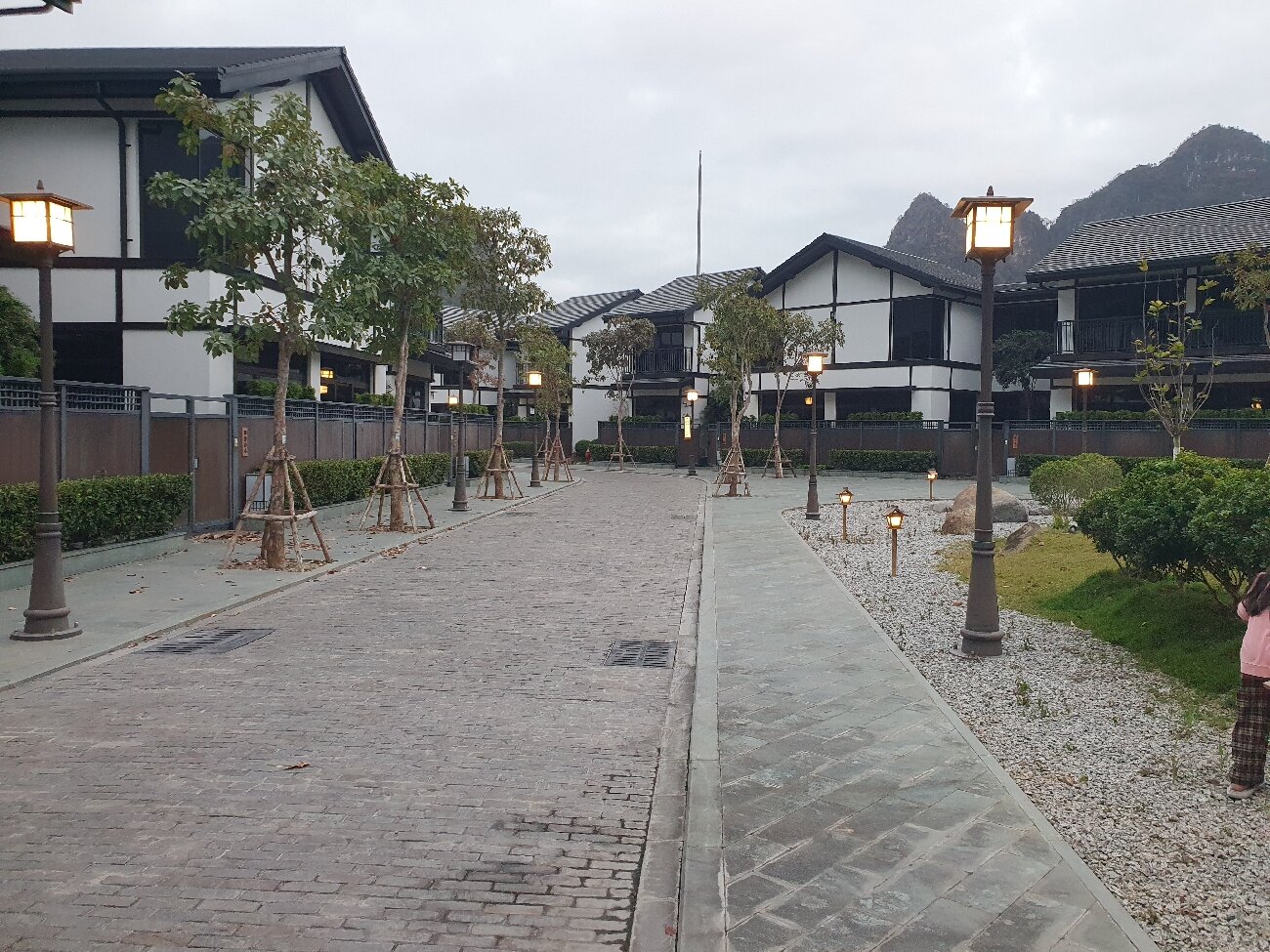 Yoko Onsen Quang Hanh-官方