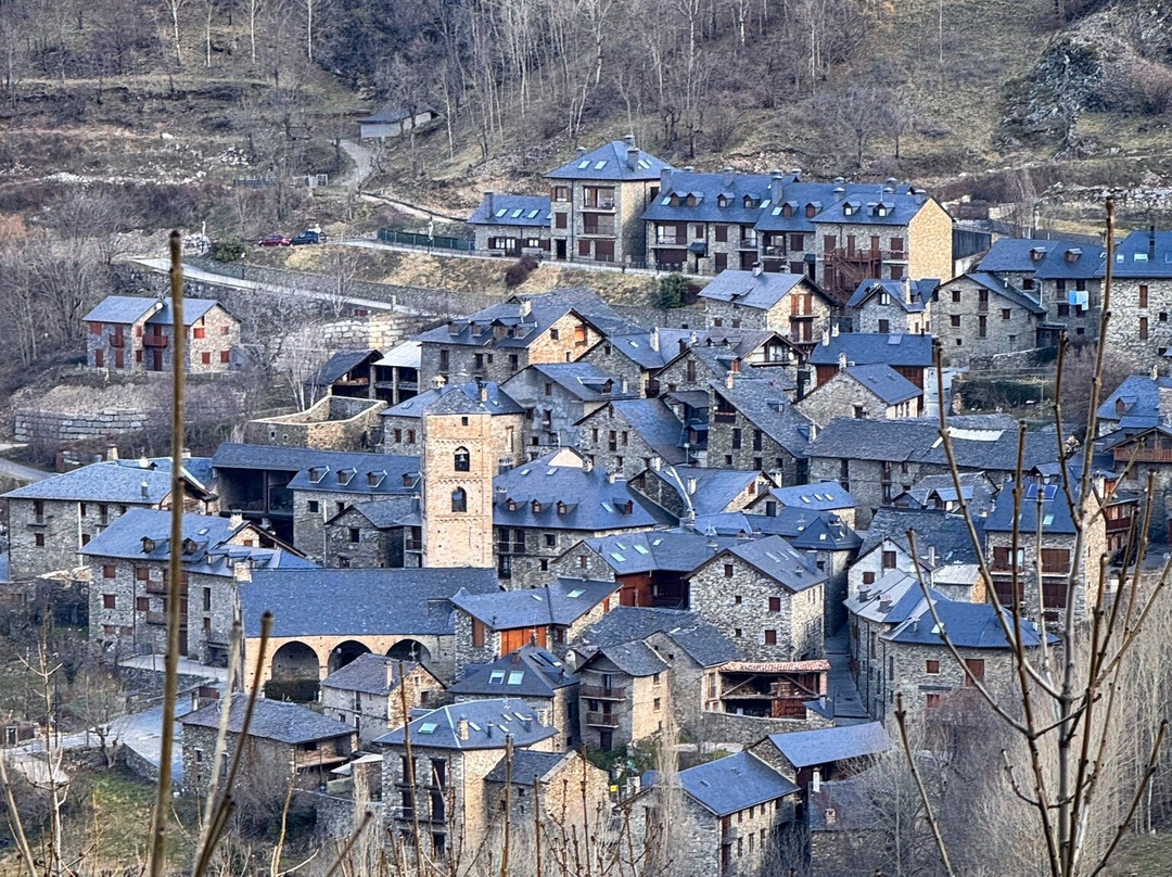 Esglesia de la Nativitat de Durro景点图片