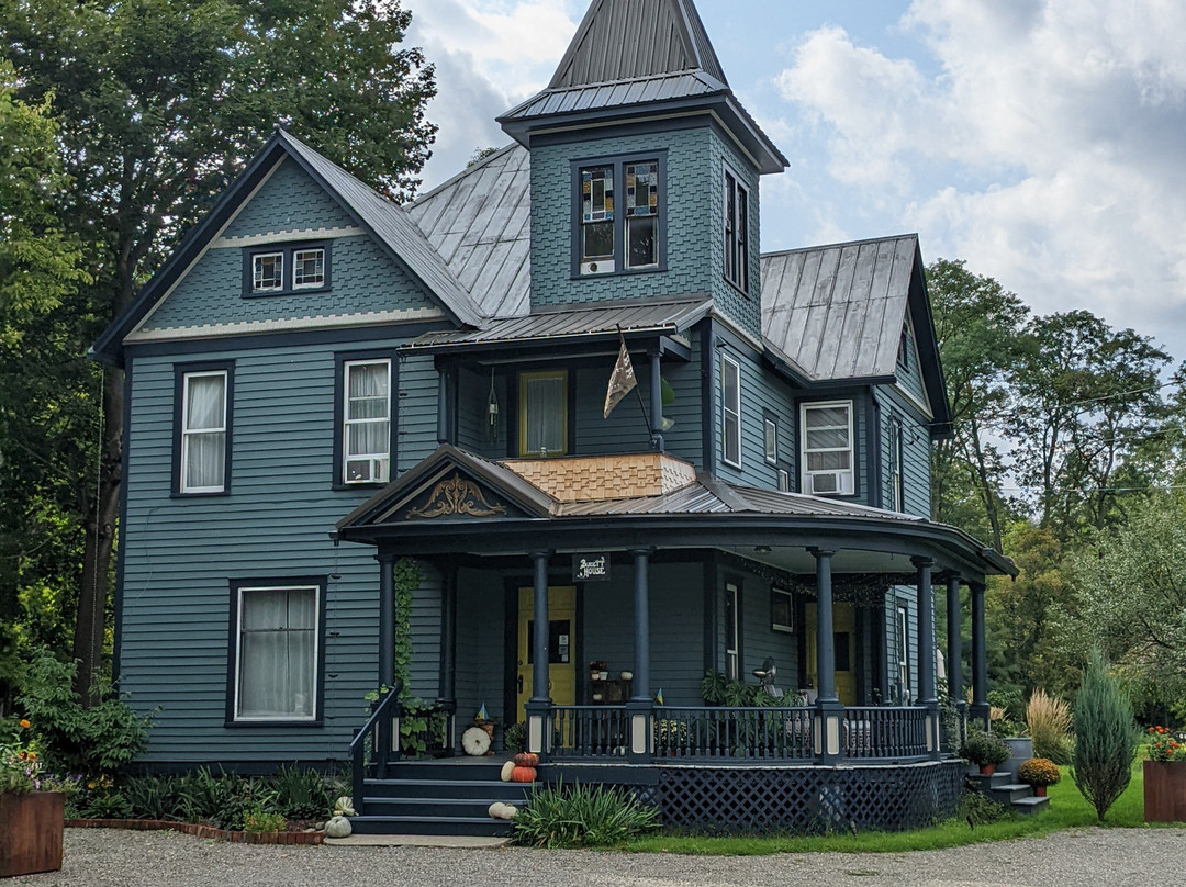 Burdett House Bed and Breakfast主图