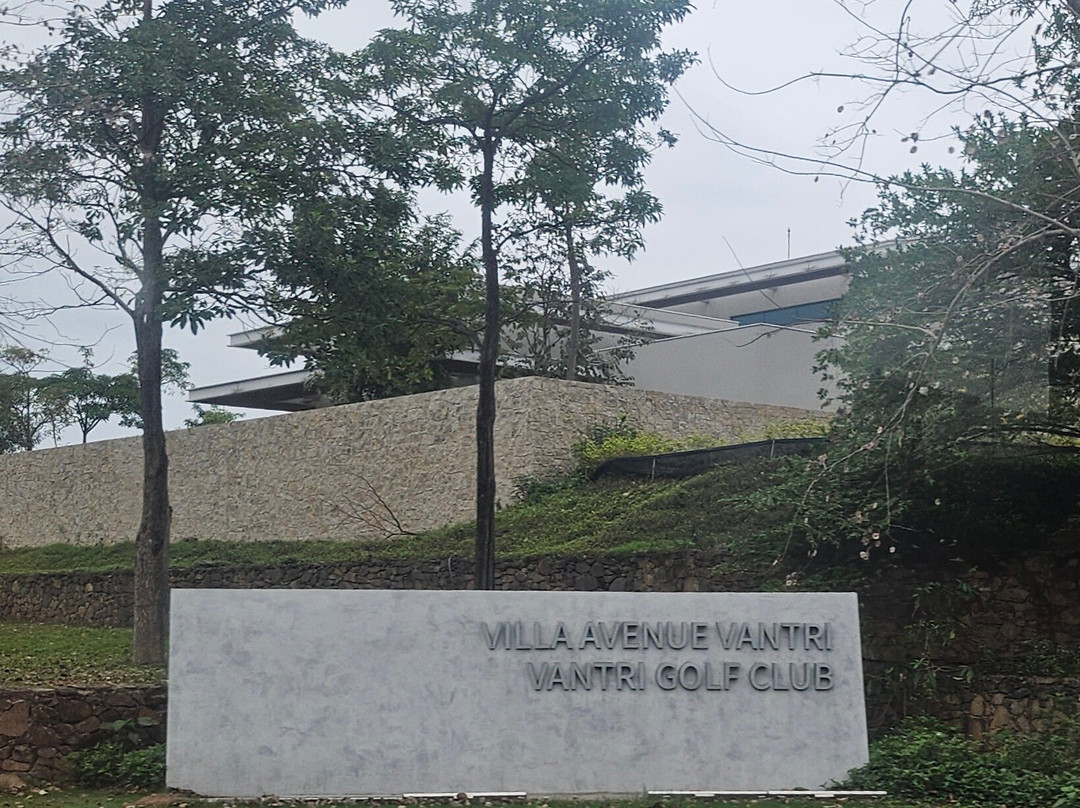 Van Tri Golf Club-河内必去景点