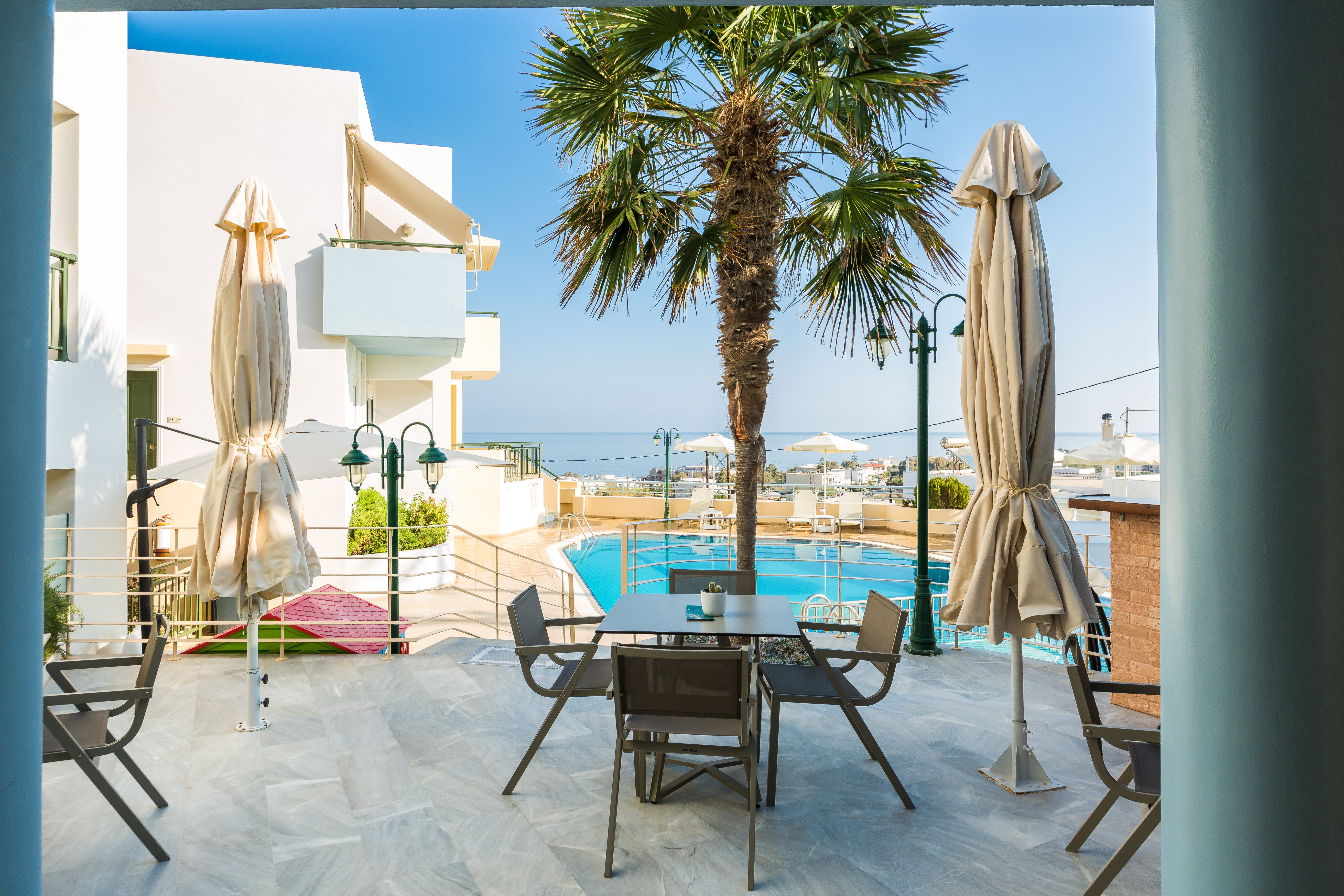 Radamanthys  Hotel  Apartments-浴室