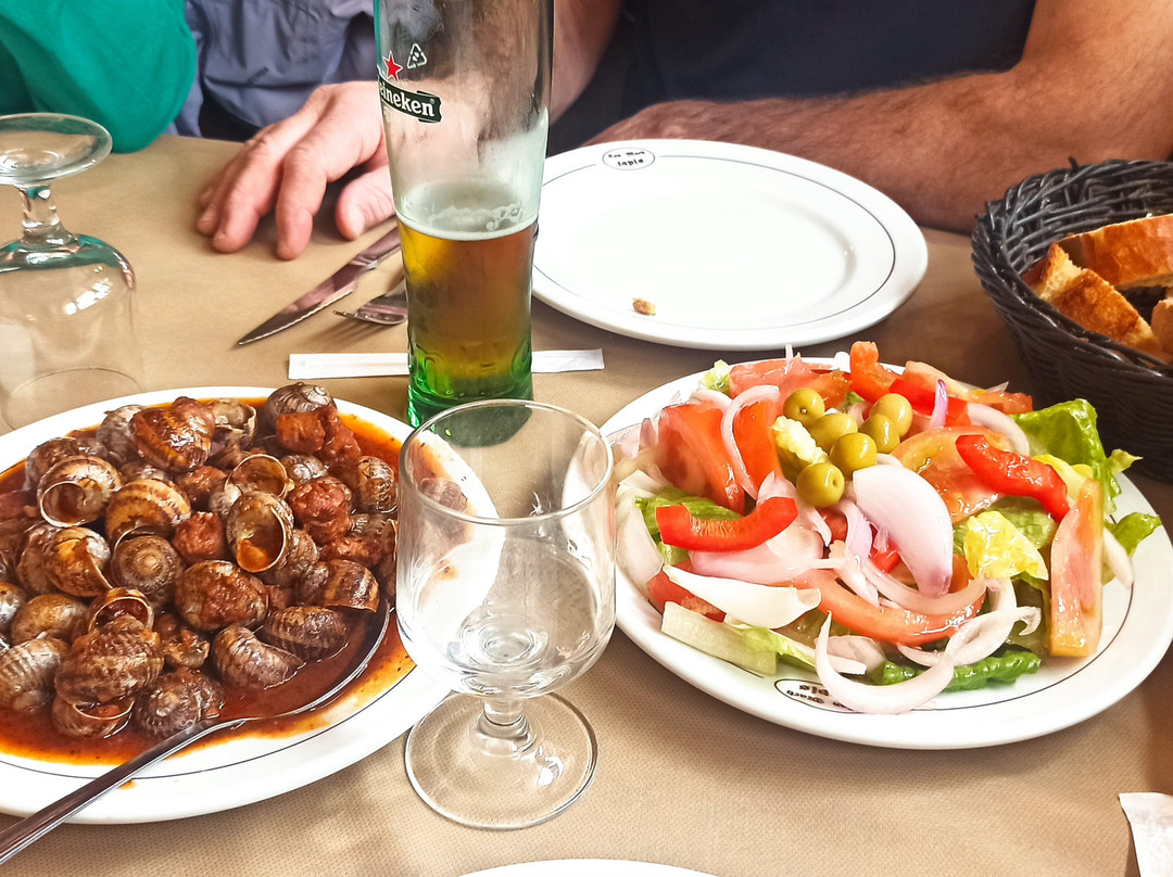 Restaurante y Alojamiento Can Mach主图