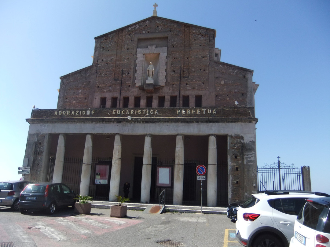 Chiesa Maria Santissima Immacolata-希拉必去景点