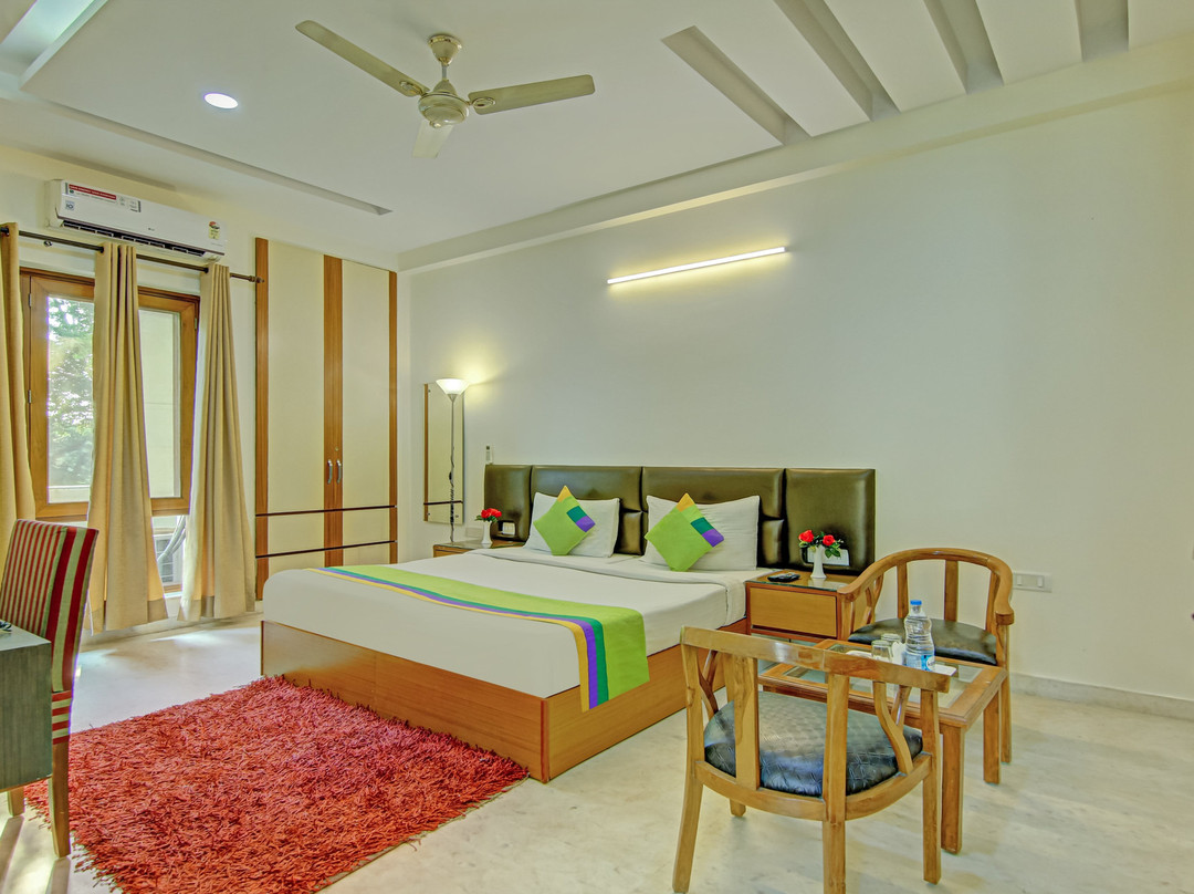 Itsy Hotels Swastika Inn Sector 26