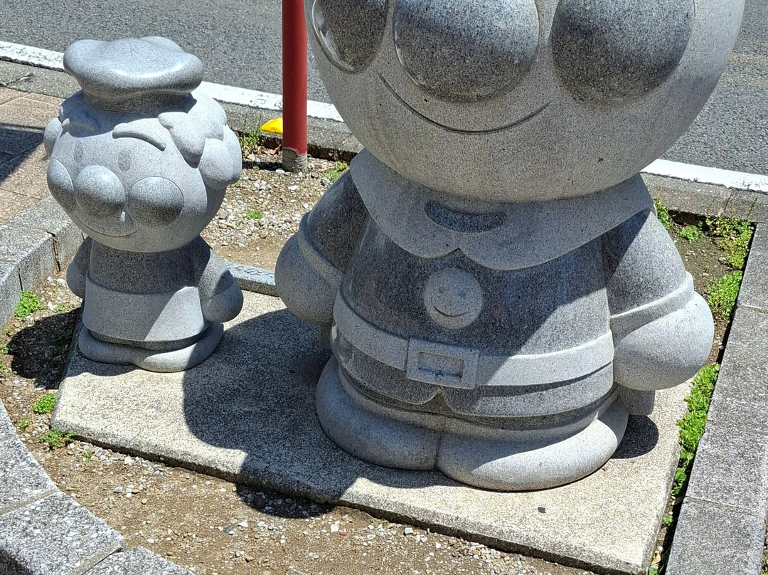 Ampan Man & Baikin Man Statue-高知市必去景点