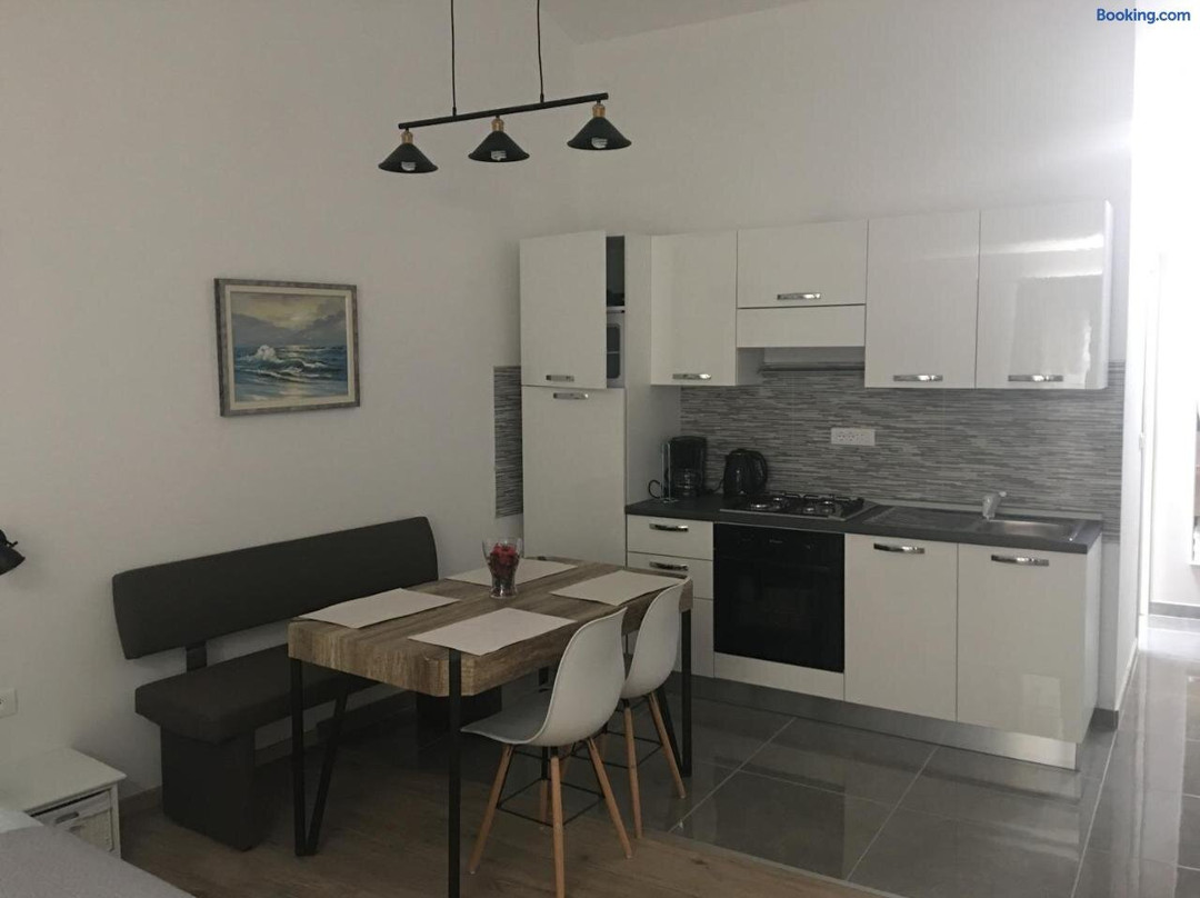 Studio Apartman Dado