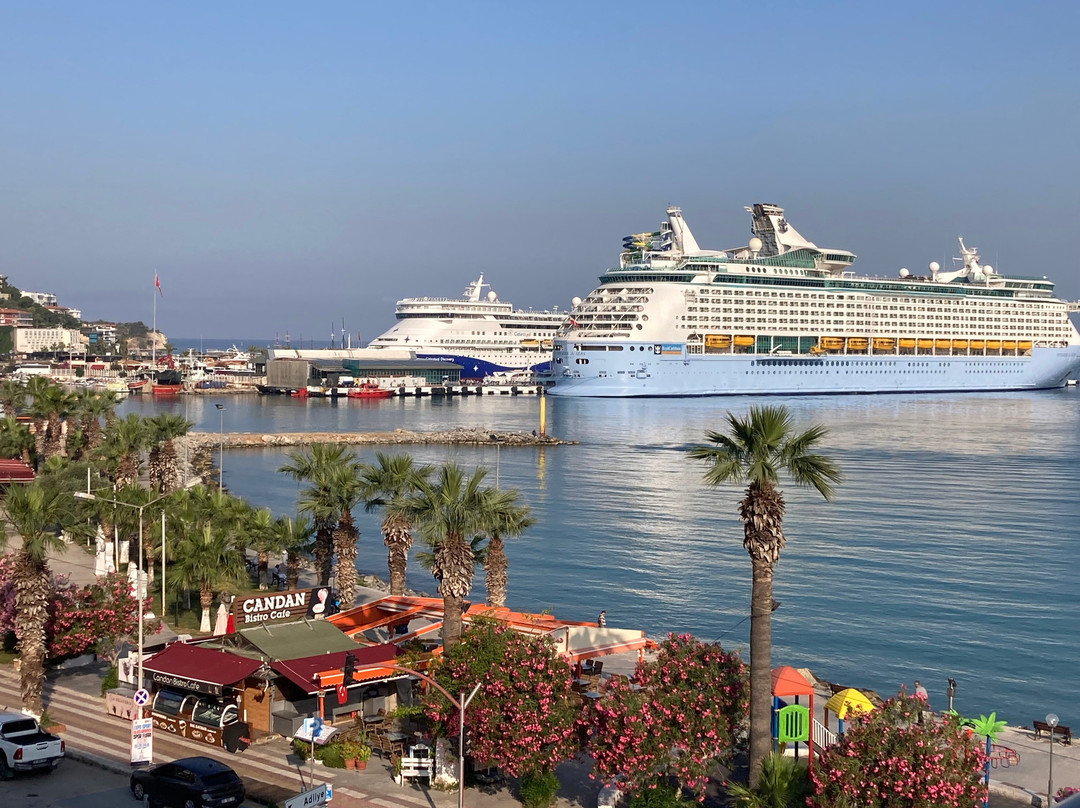 德里奇酒店主图