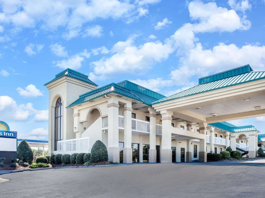 Red Springs酒店住宿-Days Inn by Wyndham Saint Pauls