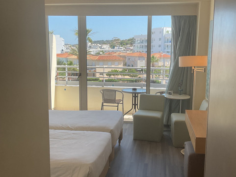 卡波湾酒店主图