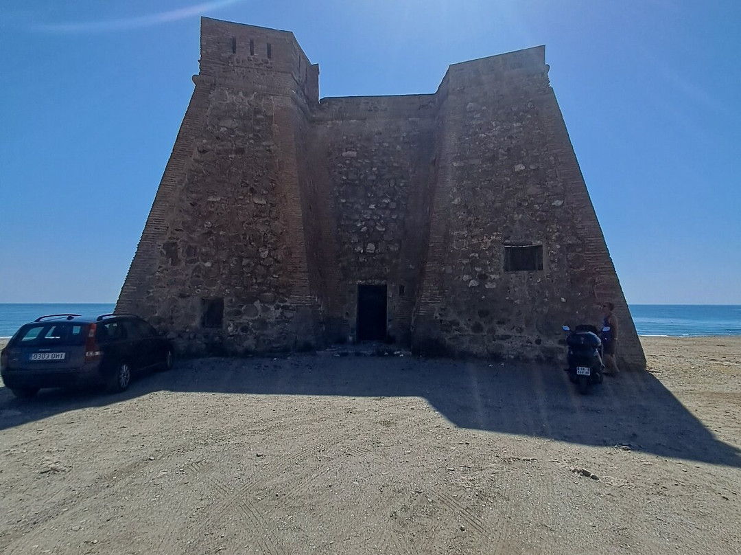 Torre de Macenas-莫哈卡尔必去景点