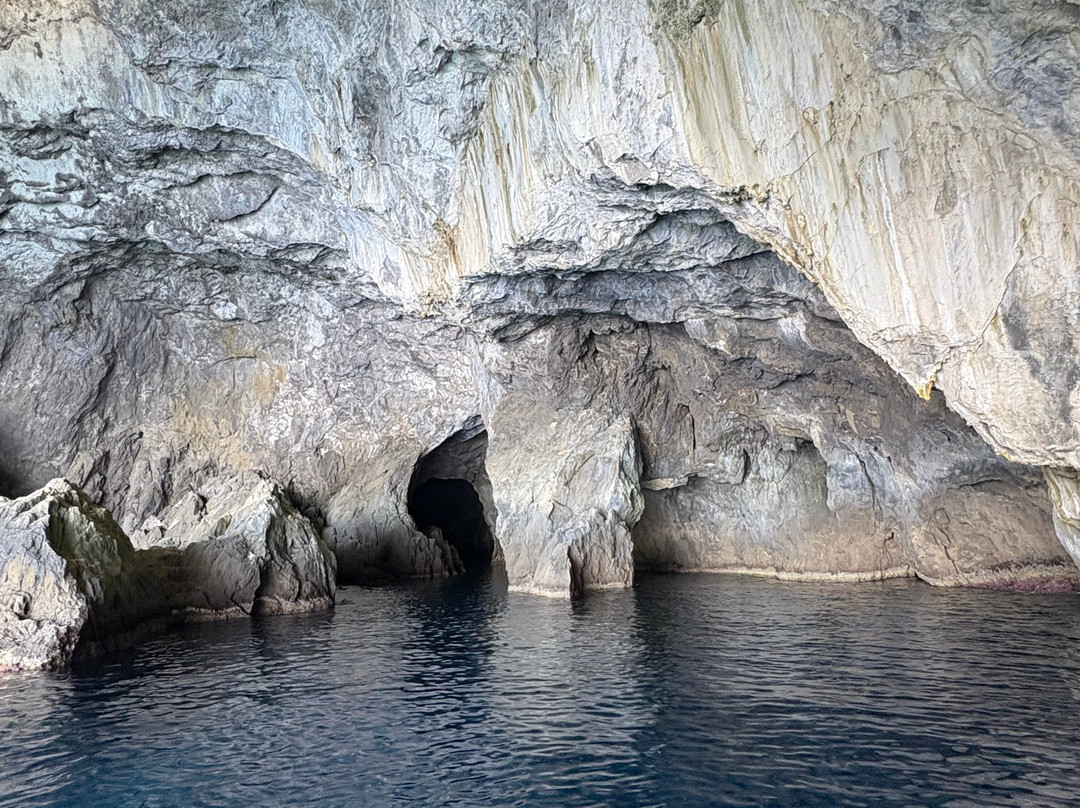 Glass Bottom Boat Chytra-Kythira必去景点