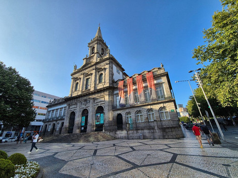 Igreja da Trindade-波尔图必去景点