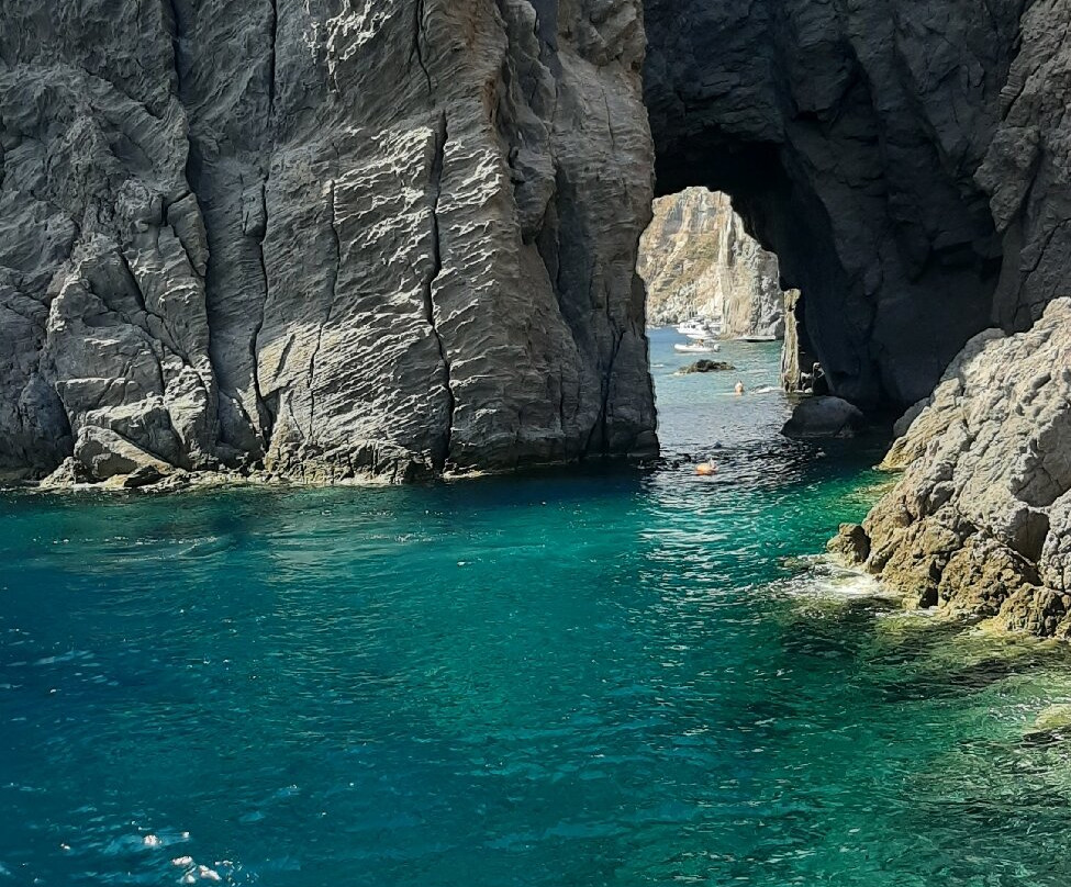 Merenda Navigazione - Day Tours-利帕里必去景点