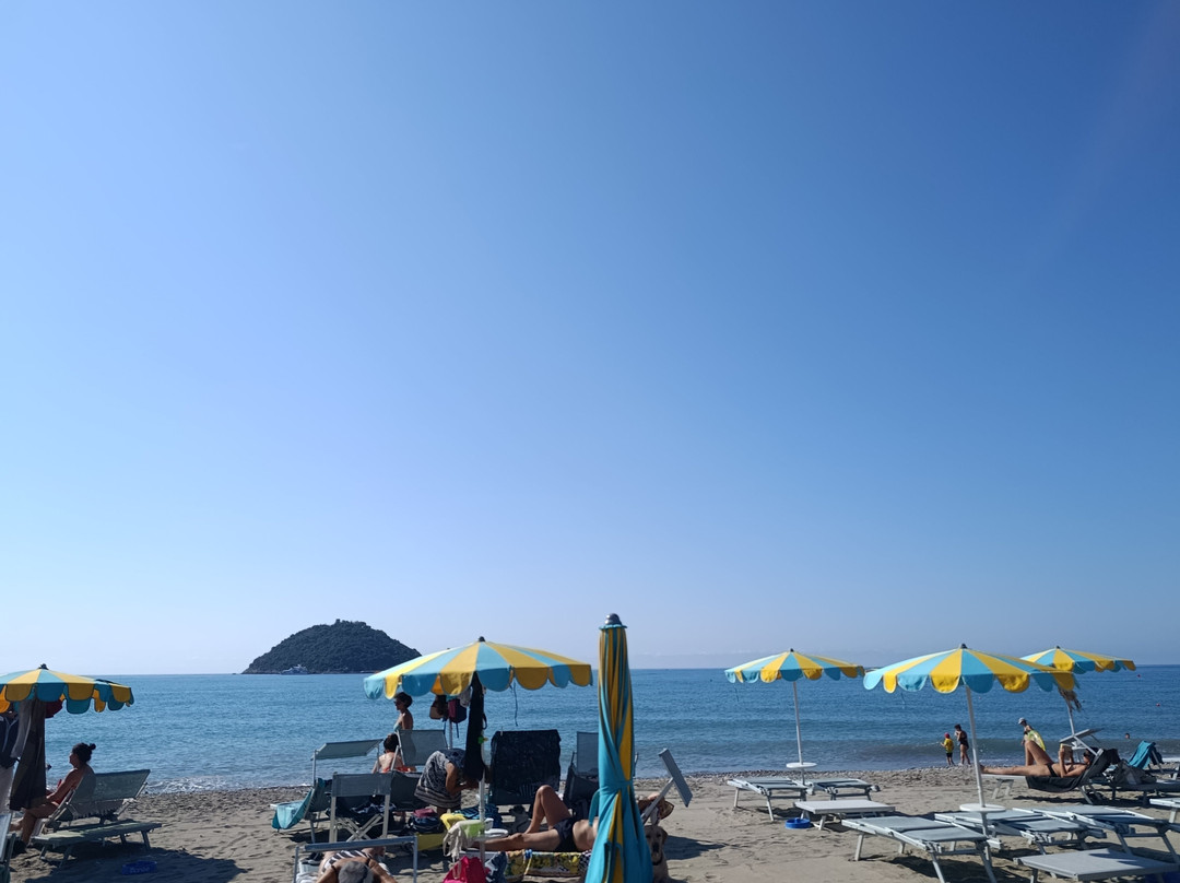 La Spiaggia di Balto-阿尔本加必去景点