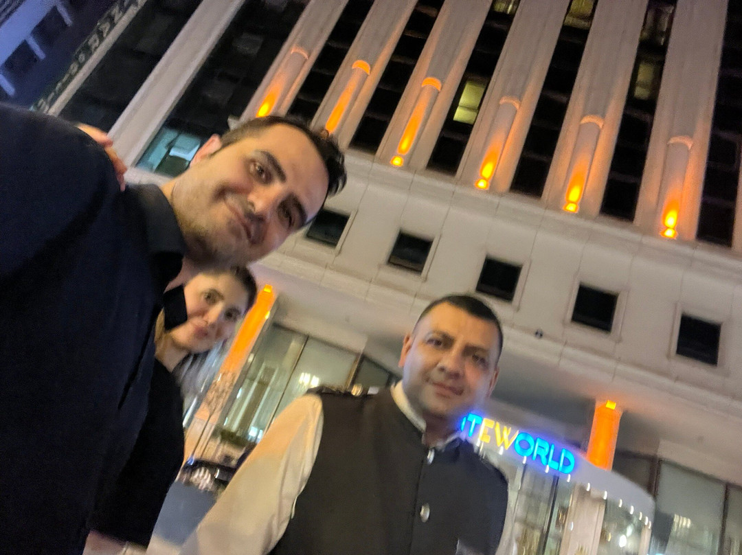 Elite World Van主图