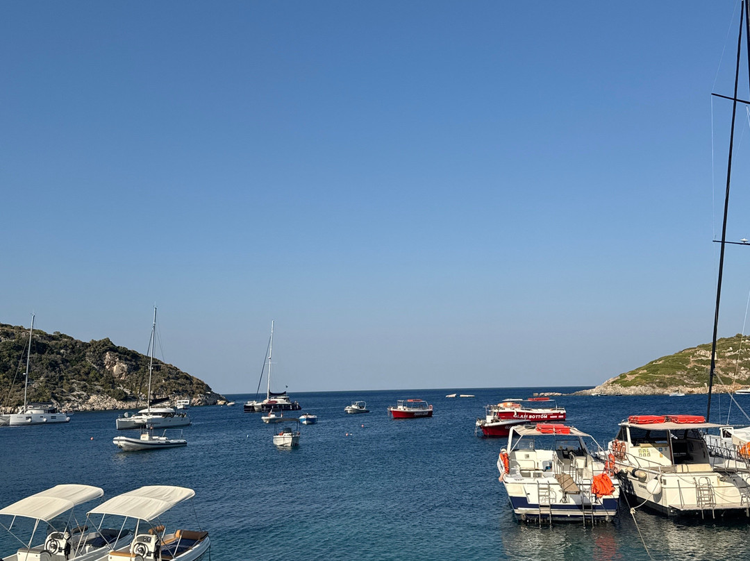 Theodosis Cruises-扎金索斯必去景点