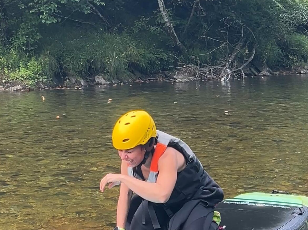 Escuela Asturiana de Surf-利亚内斯必去景点