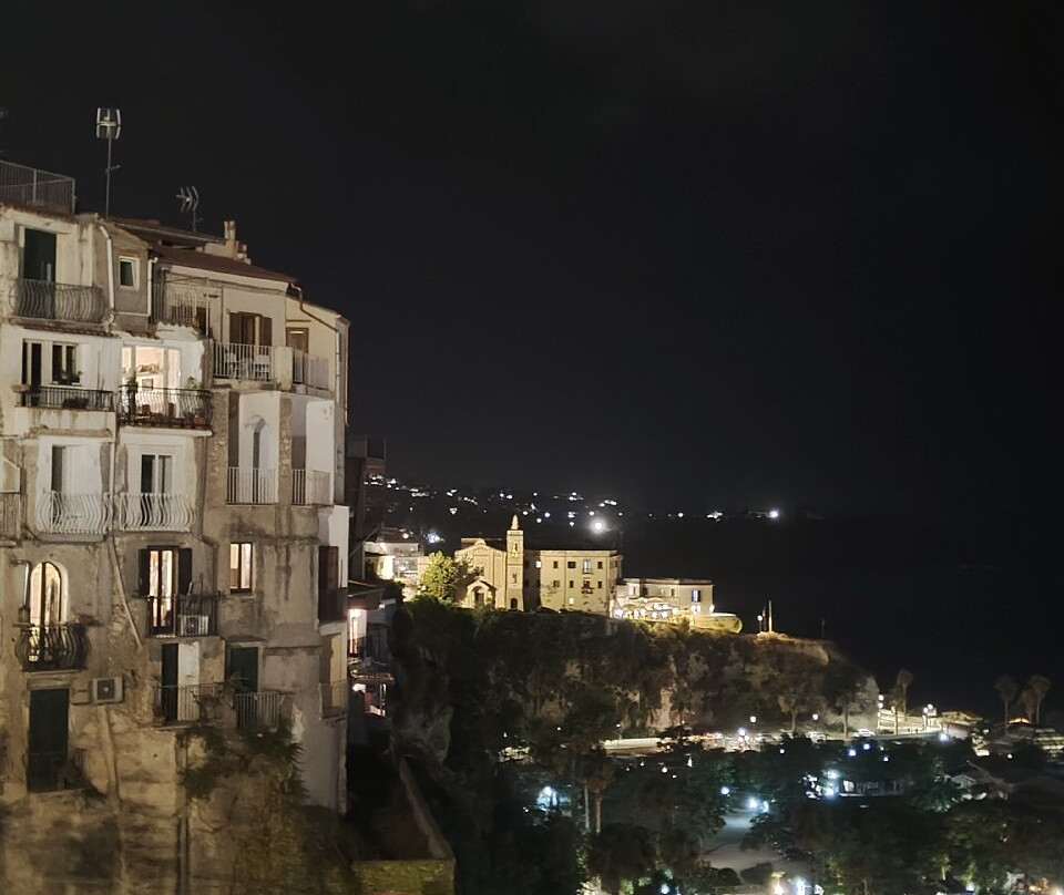 Centro Storico Tropea-特罗佩阿必去景点