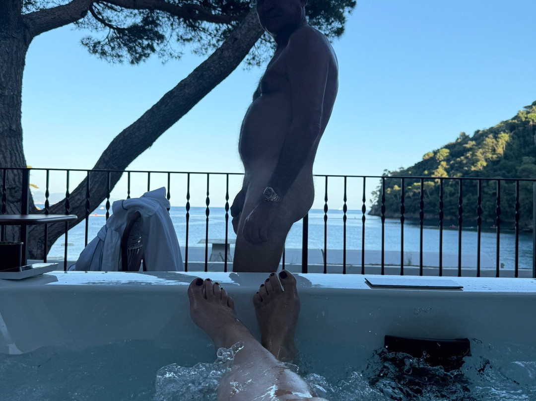 八啪拉吉酒店主图