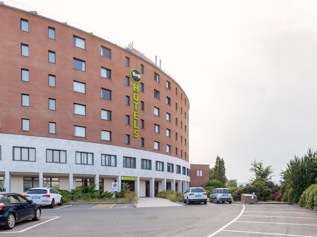 菲奥拉诺莫德内塞酒店住宿-B&B Hotel Sassuolo