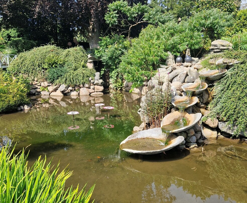 Kræmmerhuset kunsthåndværk-罗纳必去景点